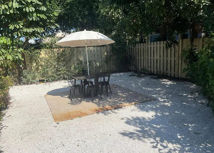 Lake Ridge Villa - Free Parking